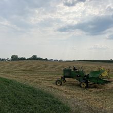 Oats & John Deere 800 Swather